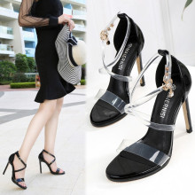 2021 new high-heeled women's shoes, fashionable European and American stiletto sandals, large size high-heeled women's shoes